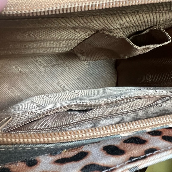 Leopard Marylin Monroe Purse 💄💋 - Picture 4 of 4